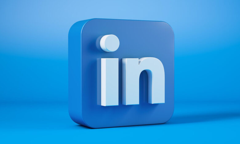 AI-driven marketing tools on LinkedIn for enhanced content strategy.