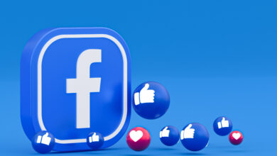 Facebook’s AI tool automating ad copy creation for targeted marketing.