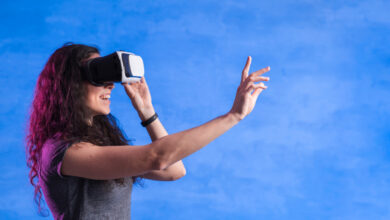 Visual representation of Facebook's AR ads for e-commerce within Reels.