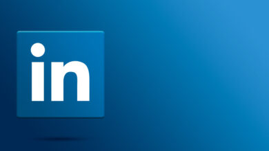 LinkedIn's dynamic personalization in Sponsored Messages increases targeted engagement.