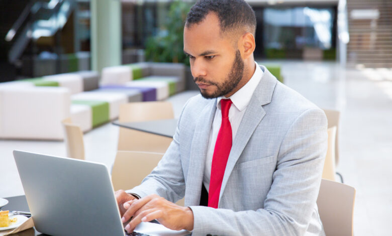 Google tests menu highlights carousel for popular restaurant items