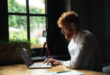 Graphic displaying new features of supplemental feed in Merchant Center