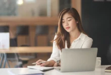 Meta is developing a new search engine to enhance the capabilities of its AI chatbot.