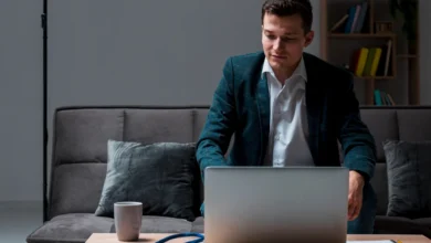 Reddit introduces AI-powered keyword targeting features for ads.