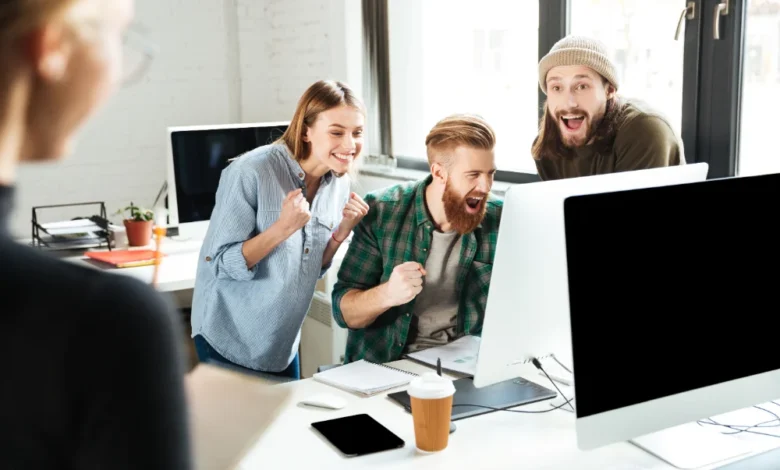 Chart showing global ad revenue projections surpassing $1 trillion, highlighting Google and Meta's dominance.