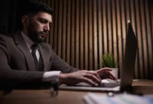 Google Ads Creative Studio to be discontinued in Q1 2025, focusing on streamlining ad tools and efficiency.