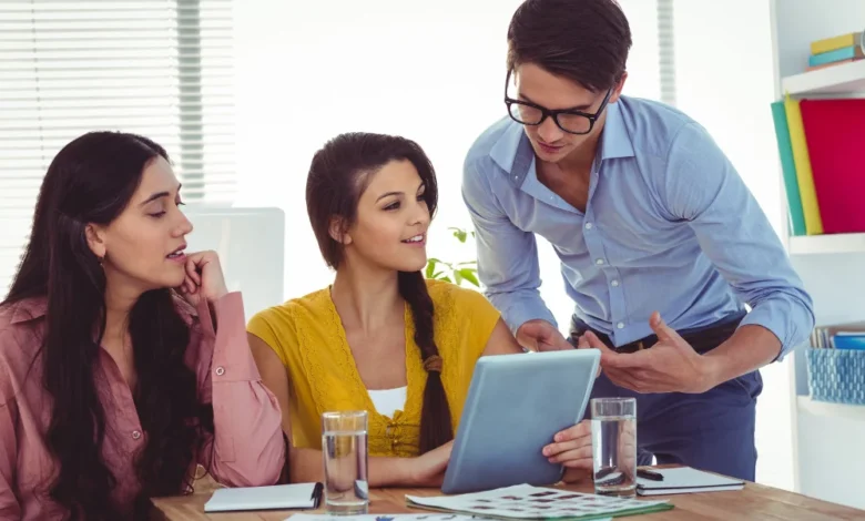 Google Ads Editor 2.8 interface showcasing AI image generation tools.