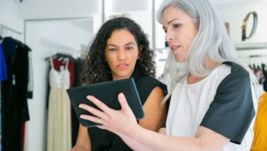 Google introduces AI-powered comparisons to enhance in-store shopping experiences.