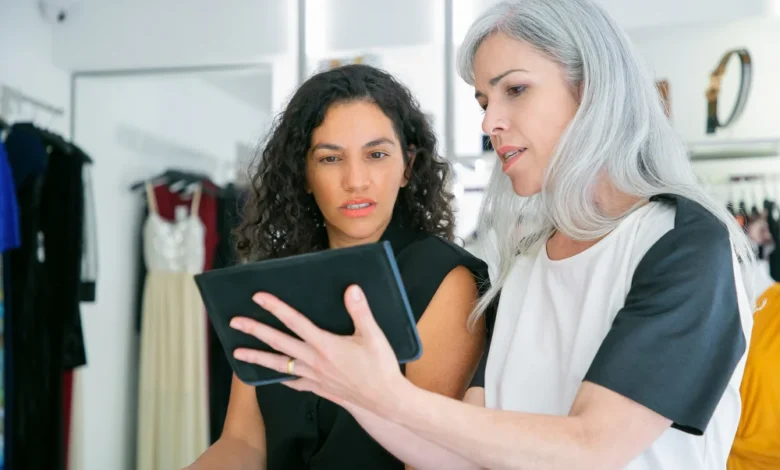 Google introduces AI-powered comparisons to enhance in-store shopping experiences.