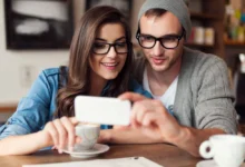 Google's 'People Also Search' feature in image results, showcasing related queries to enhance search exploration.