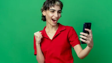 Instagram launches a new 'Collage' option for Stories, allowing users to combine multiple photos and videos in creative layouts.