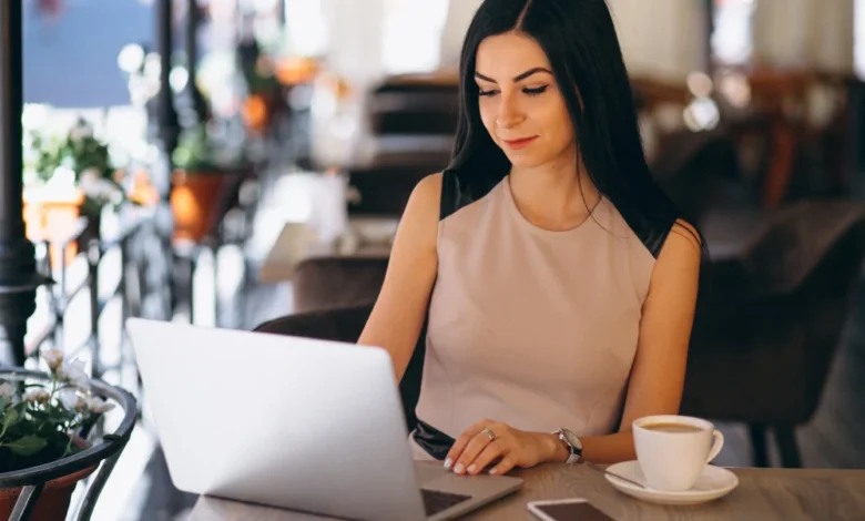 LinkedIn infographic displaying insights on Connected TV (CTV) campaign performance.