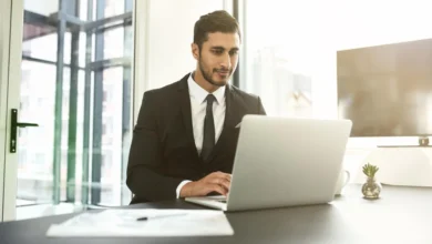 A smartphone displaying Snapchat’s safety features with live location sharing enabled.