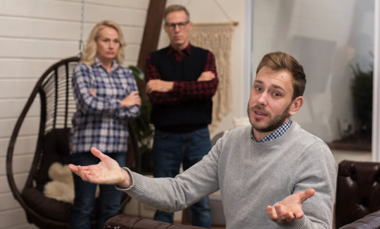 Facebook Tests AI Video Summarization: Transforming content consumption with automated video highlights.