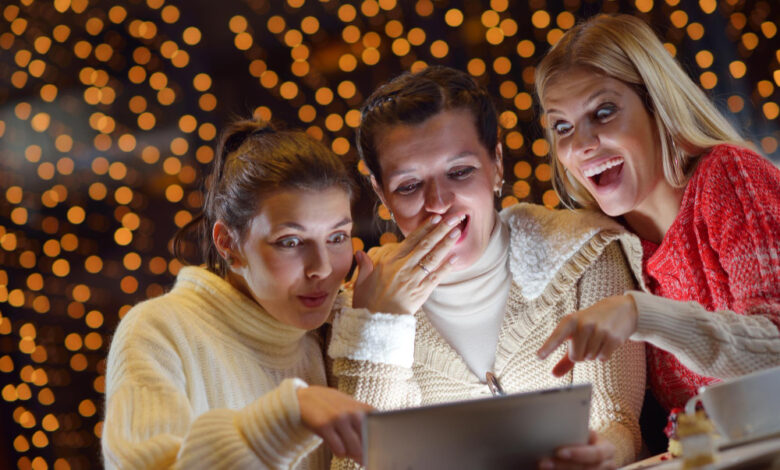 Facebook enhances content suggestions using AI for personalized user experience.