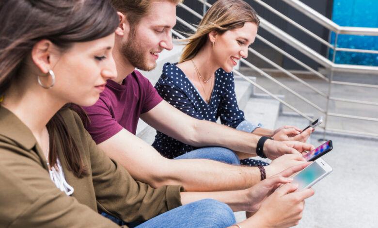 Google Maps updates local ads to enhance visibility for service-based businesses.