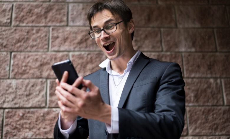 Google updates product review guidelines to enhance content quality and rankings.