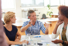 X Tests AI-Generated Hashtags for Ads