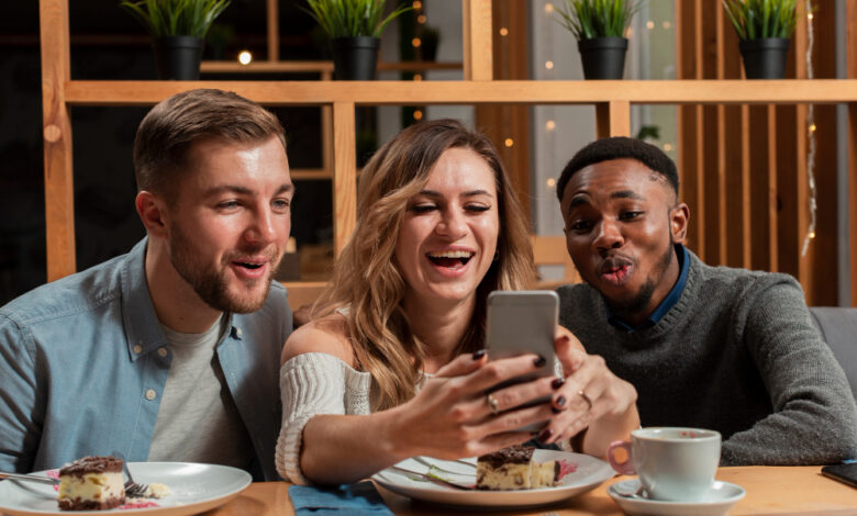 Google introduces enhanced Smart Shopping campaigns for improved ad performance.