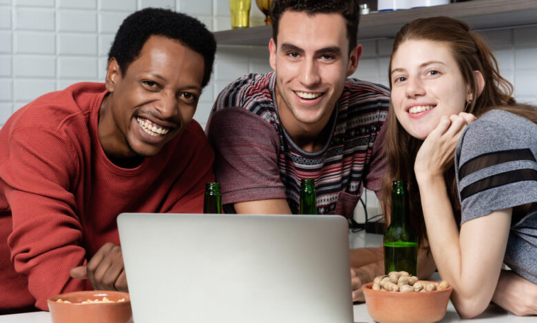 LinkedIn introduces real-time analytics for ad campaigns, enhancing performance tracking and optimization.