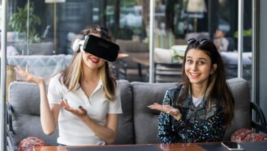 Meta expands AR ad capabilities across platforms for enhanced brand engagement.