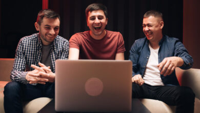 Meta introduces a new attribution model for ads to improve performance tracking.