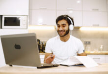 Facebook expands monetization options for Reels, offering new ways for creators to earn revenue.