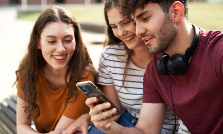 Google Ads introduces new features to improve Local Service Ads efficiency.