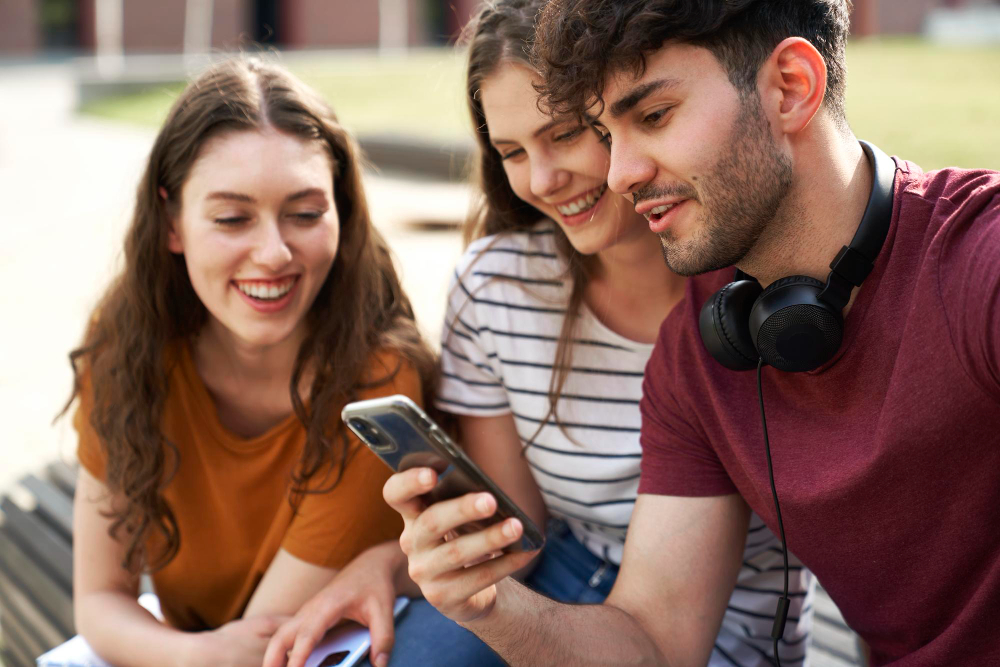 Google Ads introduces new features to improve Local Service Ads efficiency.