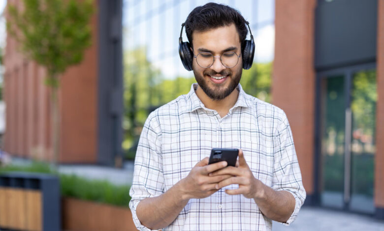 LinkedIn introduces Audio Events, allowing professionals to host live, interactive discussions without video.