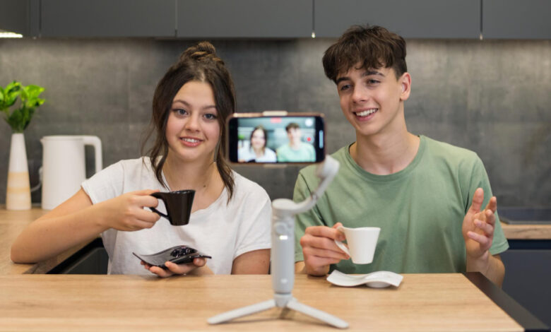 TikTok introduces new desktop live streaming tools for enhanced content creation.