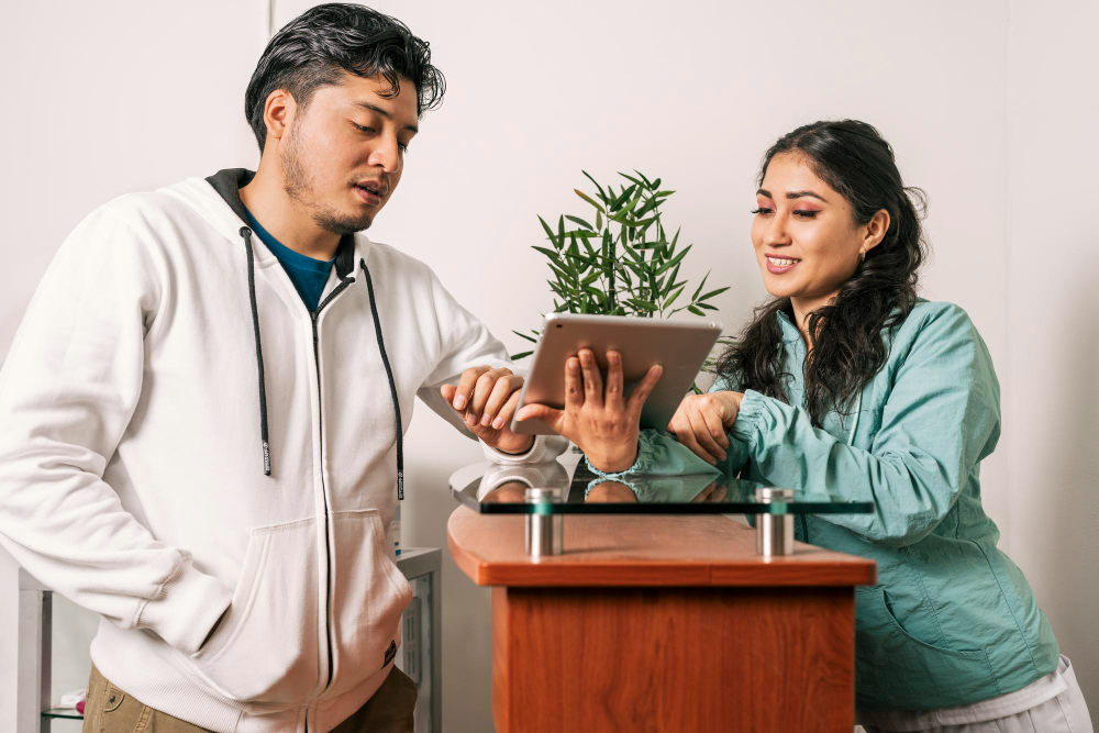 TikTok expands its Creator Fund to more regions, offering content creators new opportunities to monetize their videos.