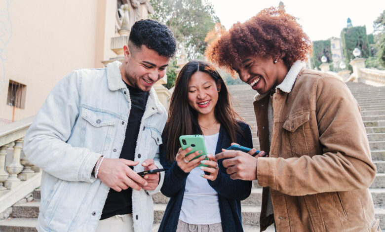 Twitter launches topic-based tweet recommendations to enhance user engagement and content discovery.