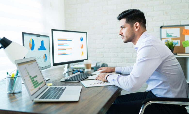 LinkedIn job ad analytics dashboard preview