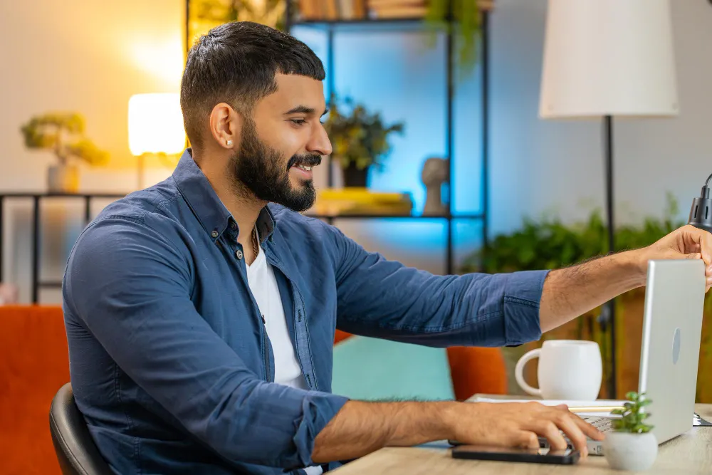 Meta launches AI-powered ad creation tools to automate content and improve campaign performance