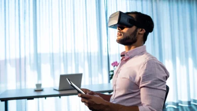 Meta introduces immersive AR shopping experience on Facebook and Instagram.