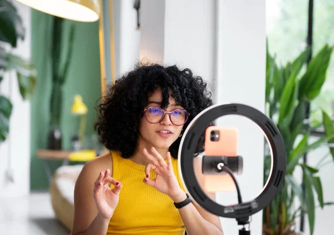 Pinterest Idea Pins on Mobile Interface for Visual Storytelling